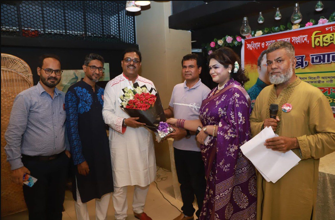 9666999