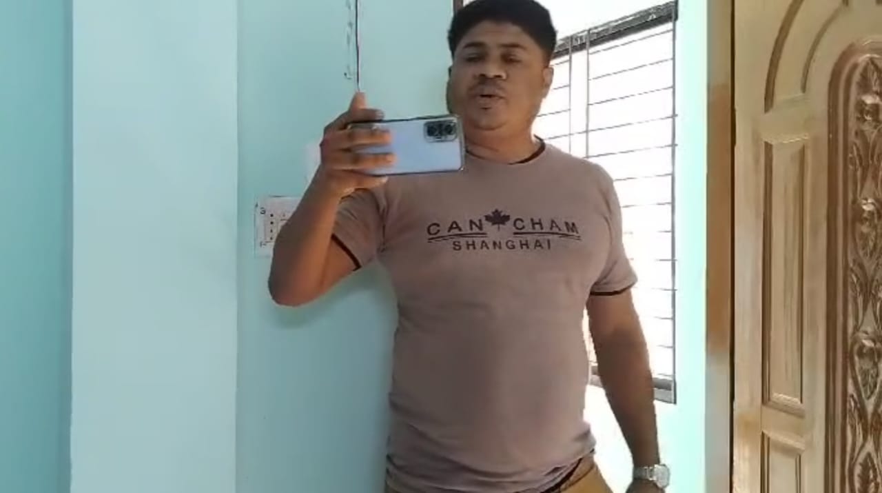 988896 9