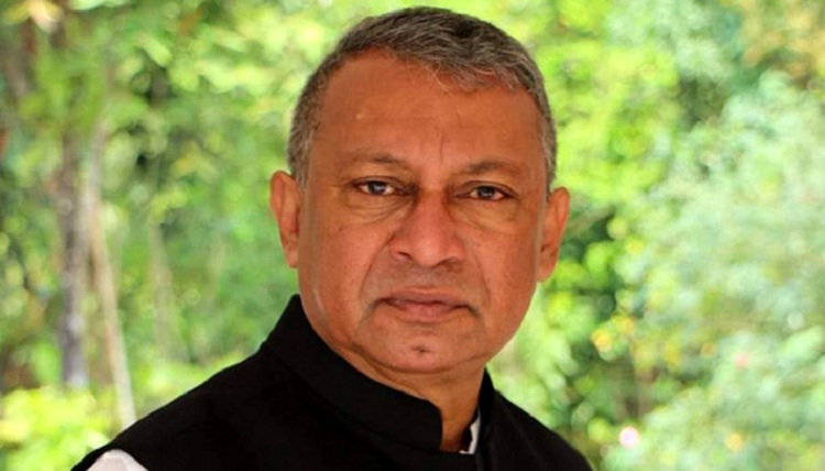 mp akram