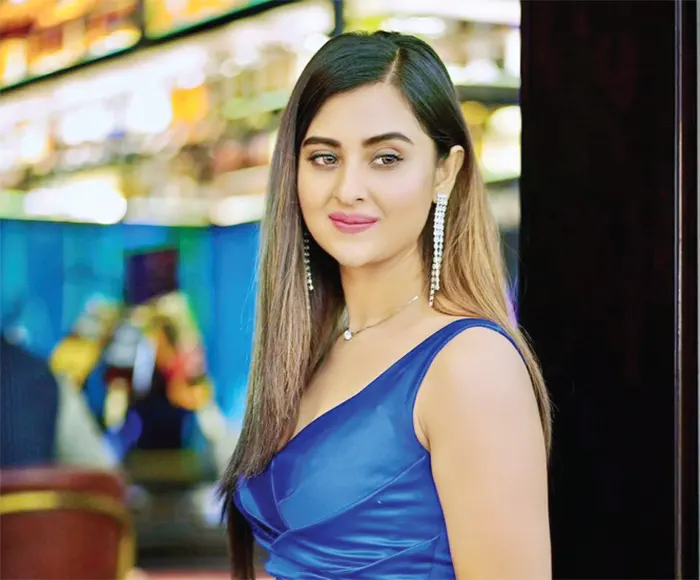 টানা শুটিংয়ে বুবলী