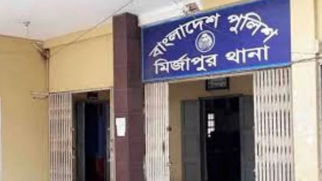 টাঙ্গাইলে স্ত্রীকে গলা কেটে হত্যা, স্বামী পলাতক