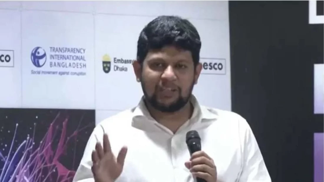 "সাংবাদিকদের ক্ষতি রাজনীতিকরণে"