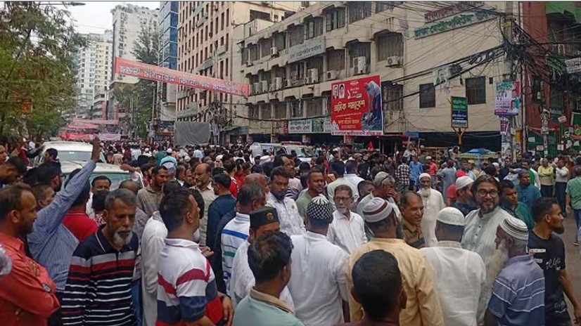 নয়াপল্টনে শ্রমিক দলের সমাবেশে নেতাকর্মীদের ঢল (ভিডিও) 1 96000058