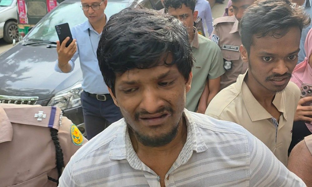 সংসদ ভবনের সামনে শিক্ষিকার মৃত্যু : রিমান্ড শেষে ৩ আসামি কারাগারে নিজস্ব প্রতিবেদক