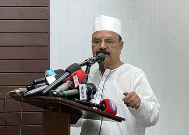 আপা ঘন ঘন আওয়াজ দেন, সাহস থাকলে আসিয়া পড়েন: শেখ হাসিনাকে গয়েশ্বর