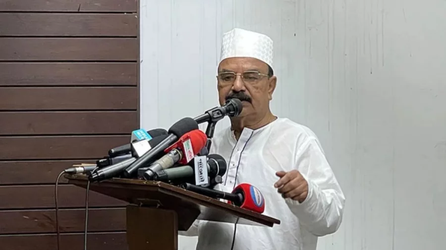 আপা ঘন ঘন আওয়াজ দেন, সাহস থাকলে আসিয়া পড়েন: শেখ হাসিনাকে গয়েশ্বর 12 আপা ঘন ঘন আওয়াজ দেন, সাহস থাকলে আসিয়া পড়েন: শেখ হাসিনাকে গয়েশ্বর