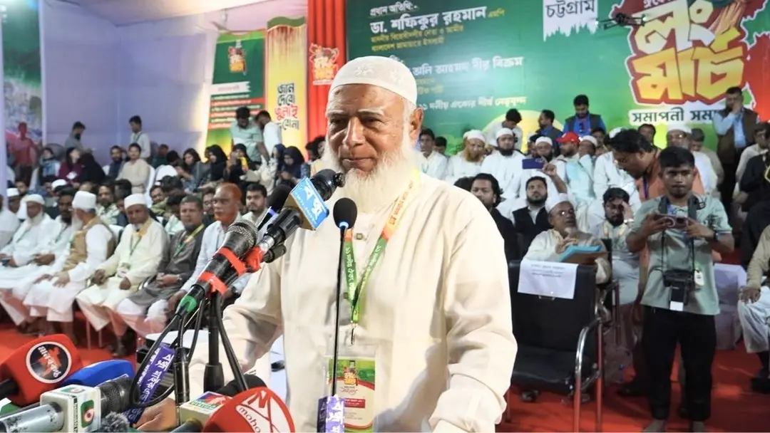 যে নিজের পরিচয় গোপন করে অপকর্ম করে, সেই বড় গুপ্ত 12 96333201