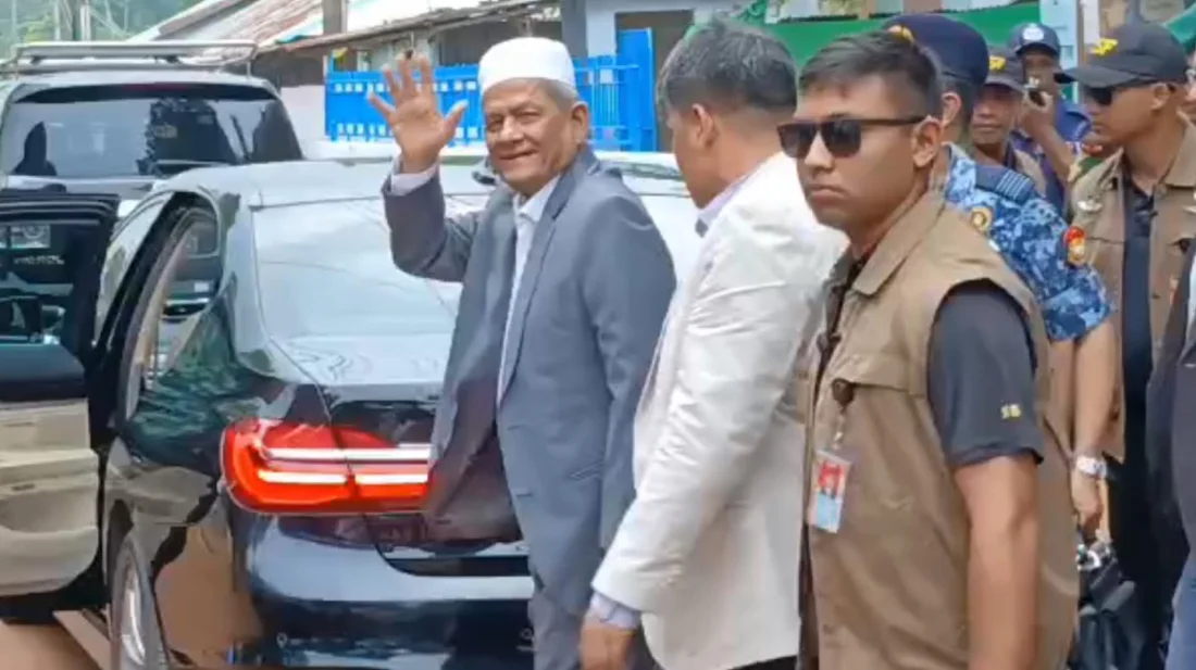 রাষ্ট্রপতি হিসেবে প্রথমবার ঠাকুরগাঁওয়ে মির্জা ফখরুল ইসলাম আলমগীর 5 9666589666552