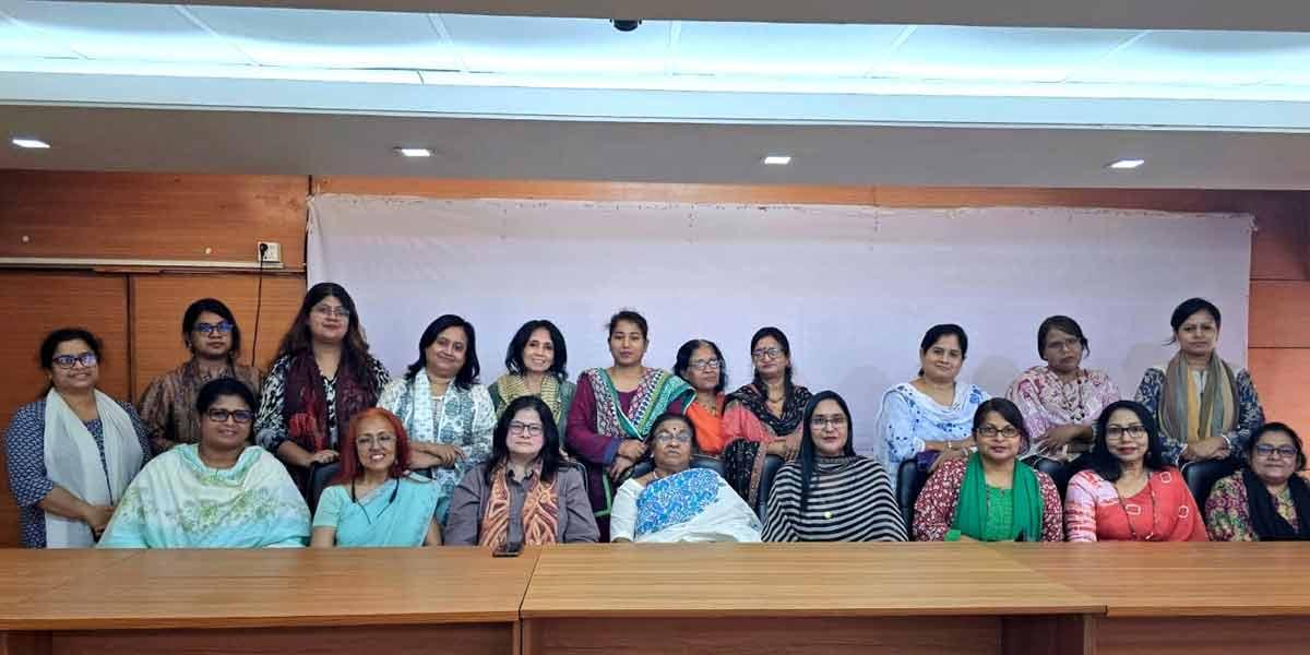 পেশাদারিত্ব দিয়েই নারী সাংবাদিকদের চ্যালেঞ্জ জয় করতে হবে: নাসিমুন আরা হক মিনু 3 96666329