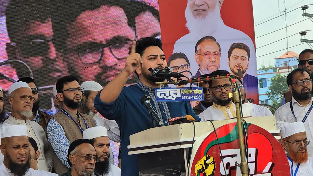 আঘাত দিলে পাল্টা আঘাত আসবে নাহিদ ইসলাম