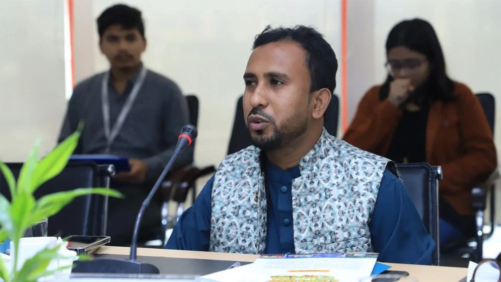 এনসিপির নেতারা আওয়ামী লীগকে রক্ষা করার শর্তে তাদের সম্পদ ভোগ করছে: আবু হানিফ 14 এনসিপির নেতারা আওয়ামী লীগকে রক্ষা করার শর্তে তাদের সম্পদ ভোগ করছে: আবু হানিফ