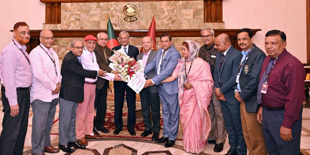 জাতীয় প্রেস ক্লাবের সঙ্গে সম্পর্ক শুধু রাজনৈতিক নয়