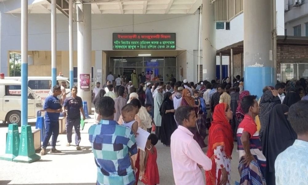বগুড়ায় বাসের ধাক্কায় অটোরিকশার ২ যাত্রী নিহত