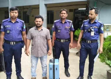 ভারতে পালাতে গিয়ে গ্রেফতার হলেন হত্যা মামলার আসামি