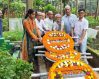 মৃত্যুবার্ষিকীতে বদরুদ্দীন উমরের কবরে শ্রদ্ধা নিবেদন