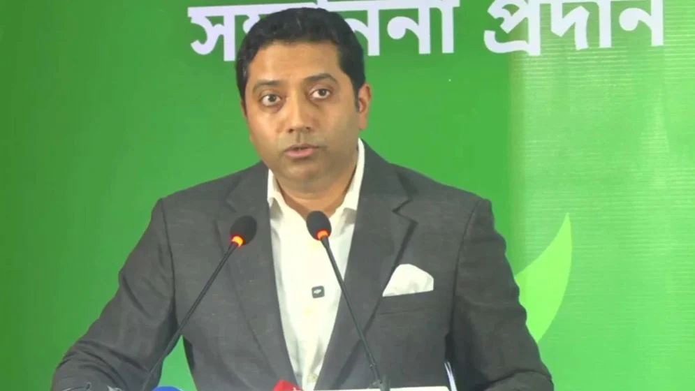 শতভাগ সাক্ষরতার লক্ষ্যে কাজ করছে সরকার: ববি হাজ্জাজ