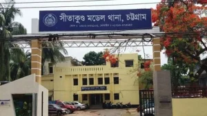 গভীর রাতে এলোপাতাড়ি গুলি, যুবক নিহত