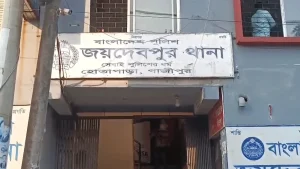 প্রেম প্রস্তাবে রাজি না হওয়ায় শিক্ষার্থীকে অপহরণের অভিযোগ মাদ্রাসা পরিচালকের বিরুদ্ধে