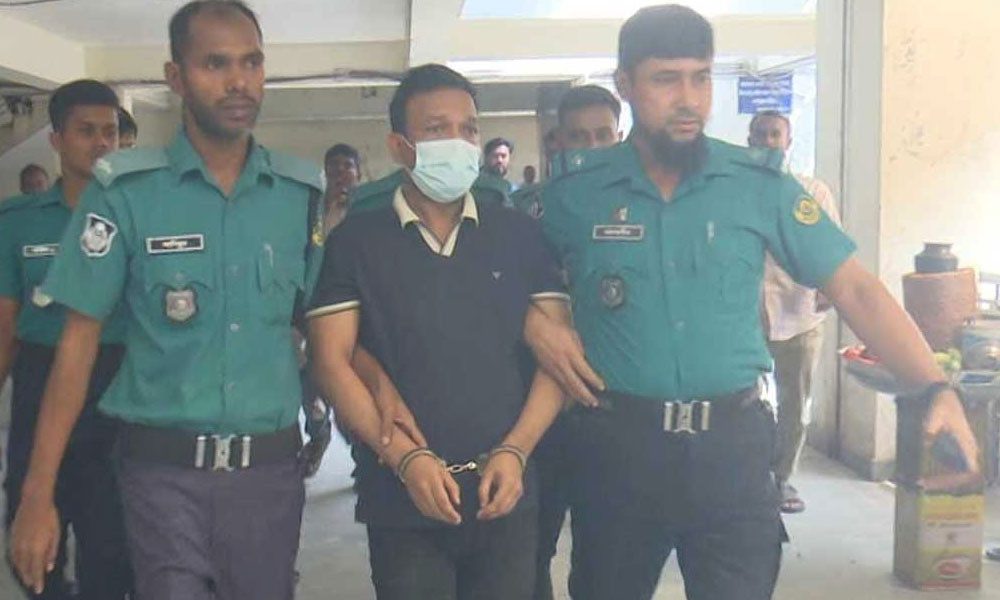 কিশোর গ্যাং লিডার বগার আদালতে আত্মসমর্পণ