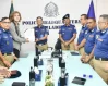 জার্মান পর্যটকের উদ্ধারকৃত ল্যাপটপ হস্তান্তর করেছে পুলিশ
