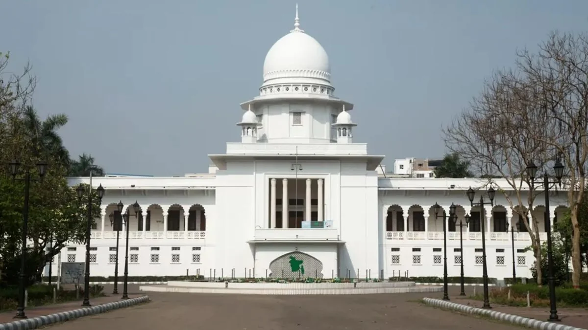 জুডিসিয়াল সার্ভিসের ৩ সদস্যকে মন্ত্রী-প্রতিমন্ত্রীর সচিব করা নিয়ে রুল