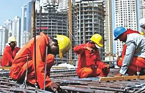 মালয়েশিয়ায় কর্মী নিয়োগ শুরু, বিনা খরচে যাবে ১০ হাজার কর্মী