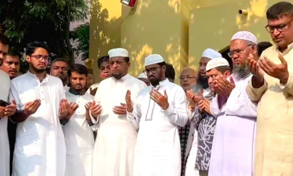 শাপলা চত্বরে গণহত্যার বিচার বাংলার মাটিতে হবেই : রাশেদ খান